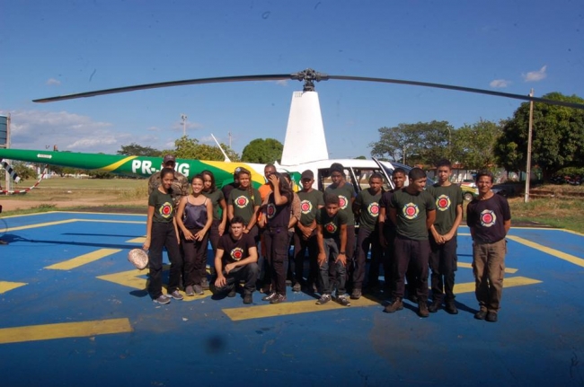 GAV realiza sonho de adolescentes de Barras - Imagem 6