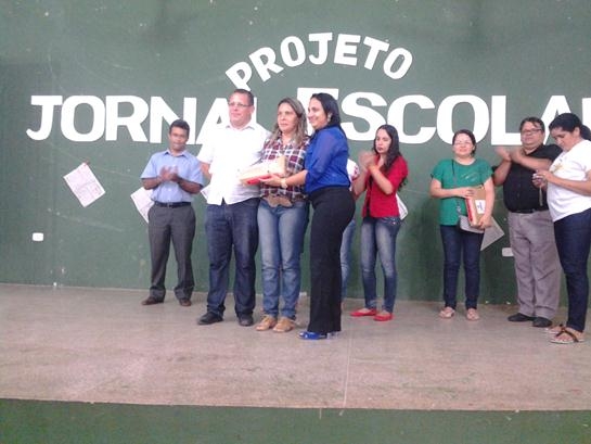 Escolas Municipais publicam a 1ª Edição do Projeto Jornal Escolar – IAS - Imagem 4