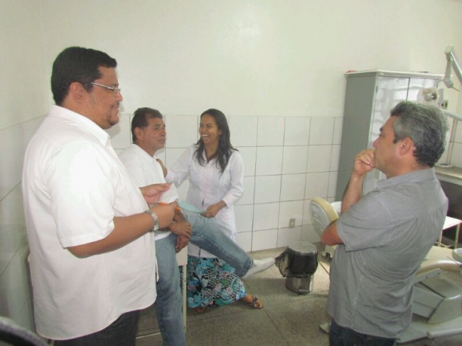 Prefeito Edílson Capote realizou visitas a comunidades e postos de saúde - Imagem 18