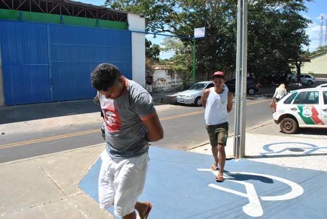 Presa dupla acusada de assaltar Posto de gasolina em Nazaré - Imagem 1