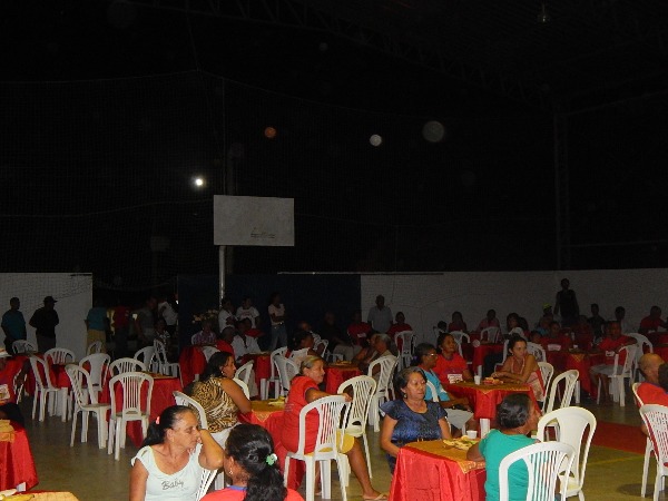  Assistência Social realiza festa para os Idosos 