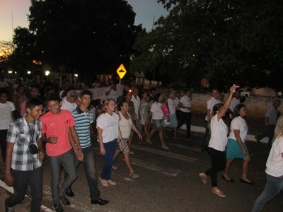 XXIV Semana Cultural: II Marcha para Jesus - Imagem 16