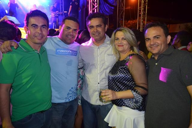 2ª noite do aniversario de Pimenteiras teve Forro dos Plays e Filé - Imagem 18