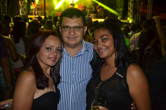 2ª noite do aniversario de Pimenteiras teve Forro dos Plays e Filé - Imagem 20