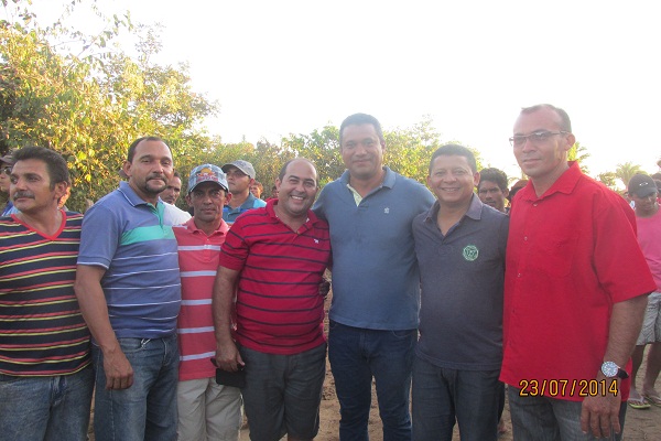 Prefeito Manin Geronço participa da tradicional corrida de cavalos em Campo Largo