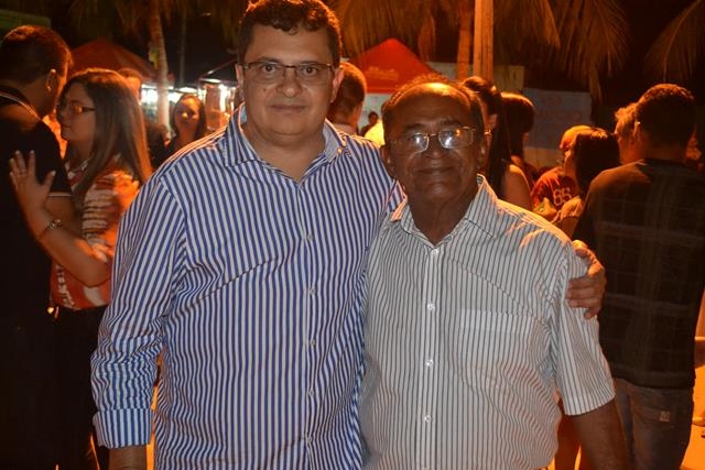 2ª noite do aniversario de Pimenteiras teve Forro dos Plays e Filé - Imagem 28