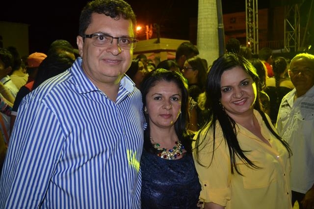 2ª noite do aniversario de Pimenteiras teve Forro dos Plays e Filé - Imagem 19