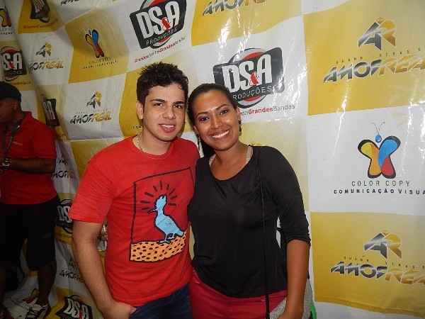 Uma multidão comparece ao show da Banda Amor Real e Forró na Cuia  - Imagem 8