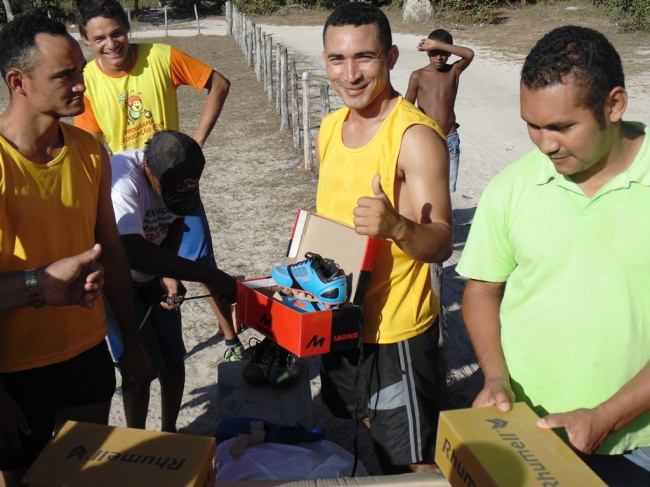Prefeito Zé Resende entrega material esportivo a Seleção de Boa Hora que enfrentará hoje a seleção de Sigefredo Pacheco - Imagem 11