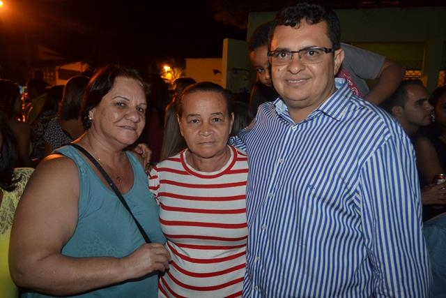 2ª noite do aniversario de Pimenteiras teve Forro dos Plays e Filé - Imagem 45