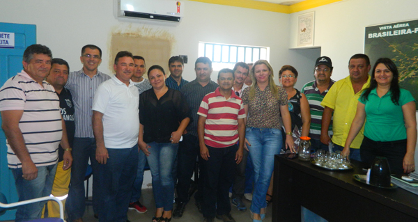 Prefeita Paula Araujo anuncia apoio a candidatura de Wellington Dias