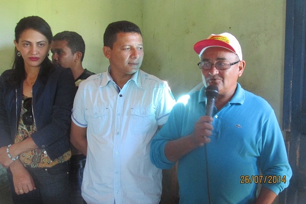 Prefeito Manin Geronço assina ordem de serviço da reconstrução da estrada da Comunidade Vila Boa Hora - Imagem 9