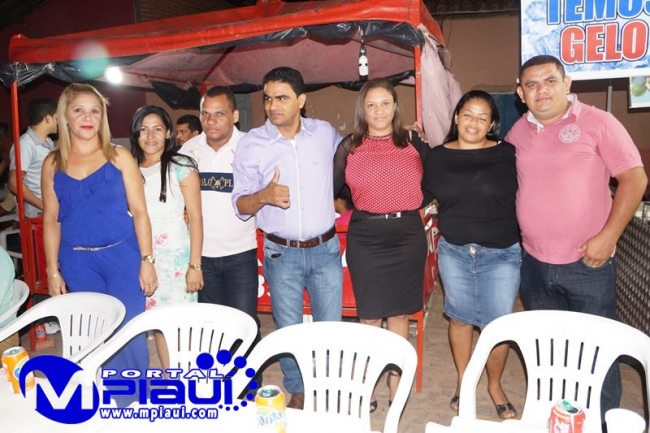 Cavalgada e festa em praça encerra o festejo de Passagem Franca Piauí - Imagem 4