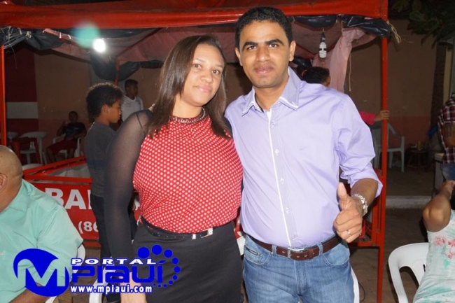 Cavalgada e festa em praça encerra o festejo de Passagem Franca Piauí - Imagem 6