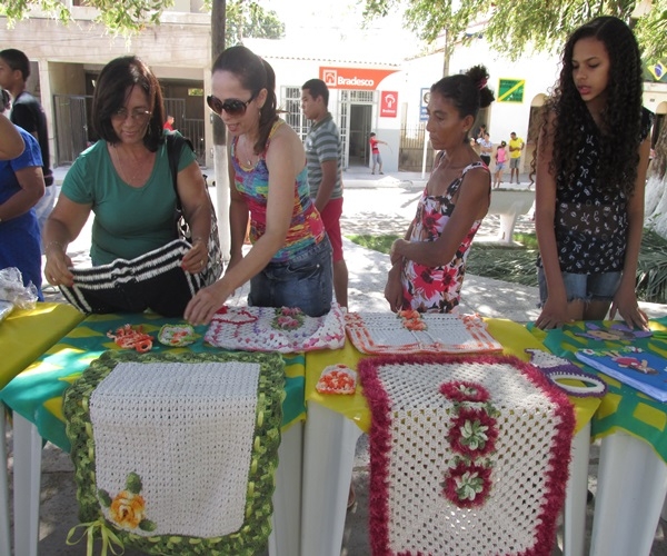 XXIV Semana Cultural: Feira Artesanal - Imagem 9
