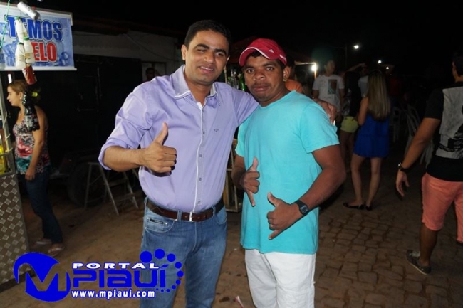 Cavalgada e festa em praça encerra o festejo de Passagem Franca Piauí - Imagem 10