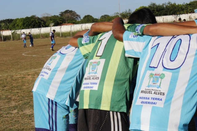 Prefeitura de Miguel Alves resgata o esporte no município - Imagem 24