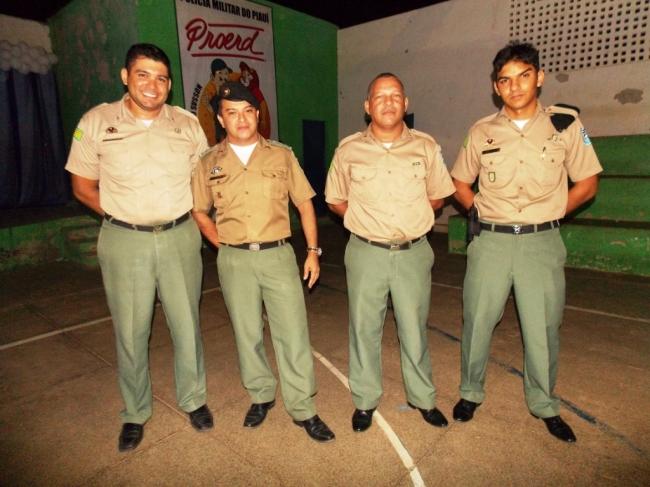 Policia Militar realizou a II formatura do PROERD em Capitão de Campos - Imagem 5