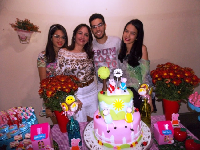 Mesário de 04 meses da pequena Adely - Imagem 12