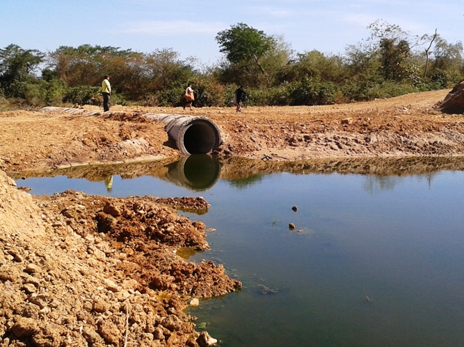 Avenida Surubim é preparada para receber asfaltamento