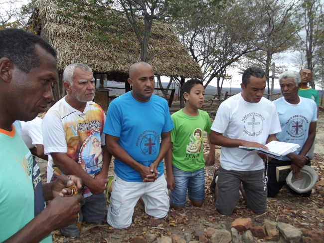Grupo do terço dos homens de São João da Varjota completa nove anos de fundação - Imagem 34