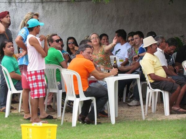Prefeito Edílson Capote organiza reunião com autoridades e a população em geral - Imagem 42