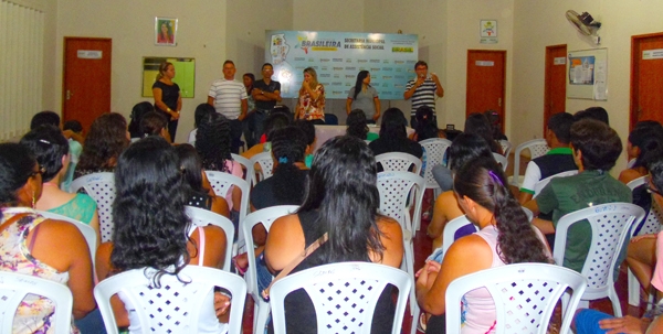 Pronatec realizou aula inaugural de novos cursos em parceria com Senac - Imagem 3