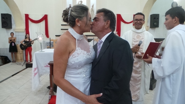 Vereador Lourival diz sim a amada Valdina - Imagem 5