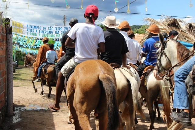 Procissão de São Pedro reuniu milhares de fies nas margens do rio Parnaiba - Imagem 72