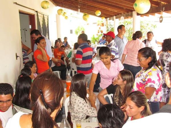 Prefeito Edílson Capote organiza reunião com autoridades e a população em geral - Imagem 45