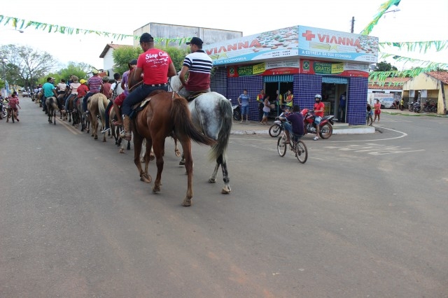 Procissão de São Pedro reuniu milhares de fies nas margens do rio Parnaiba - Imagem 73