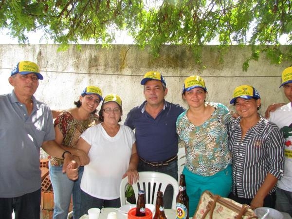 Prefeito Edílson Capote organiza reunião com autoridades e a população em geral - Imagem 6