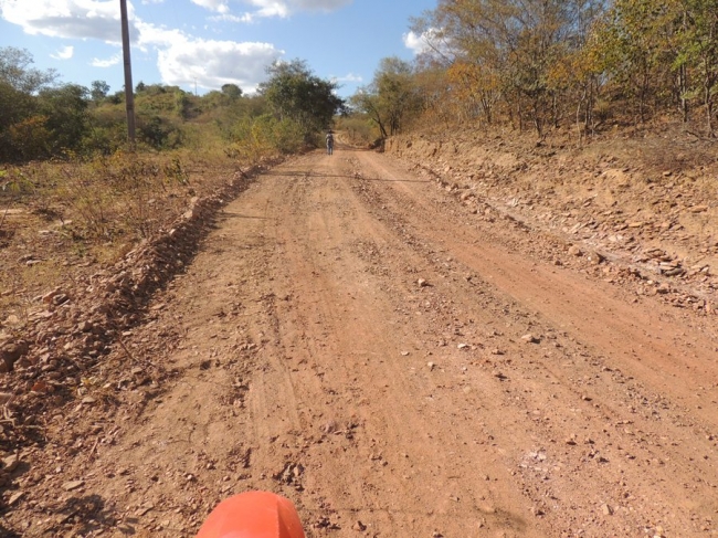Prefeitura recupera estrada da região da Palmeira dos Soares - Imagem 15