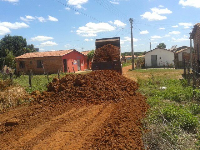 Prefeitura de Barras atende reivindicação de moradores - Imagem 10