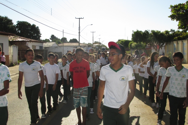 Rede Municipal de Ensino Faz o seu primeiro Ensaio para desfile de 7 de setembro em Agricolândia - Imagem 18