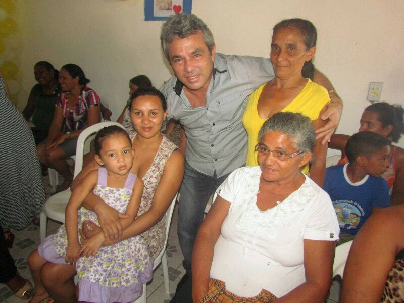 Prefeito Edílson Capote participa de atividade em CRAS