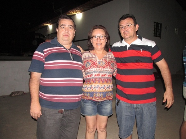 Manoel Neto oferece churrasco para familiares e amigos no seu mais novo empreendimento - Imagem 32