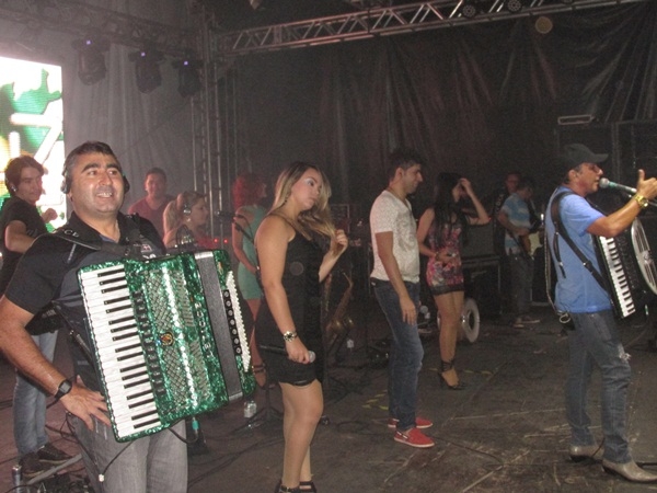 São Félix comemora 60 anos de emancipação política com um mega show - Imagem 51