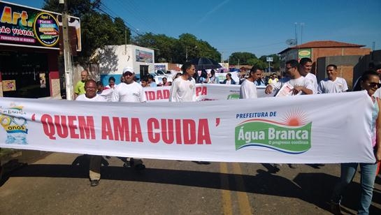 Prefeitura realiza mutirão de limpeza e instala lixeiras e bicicletários - Imagem 1