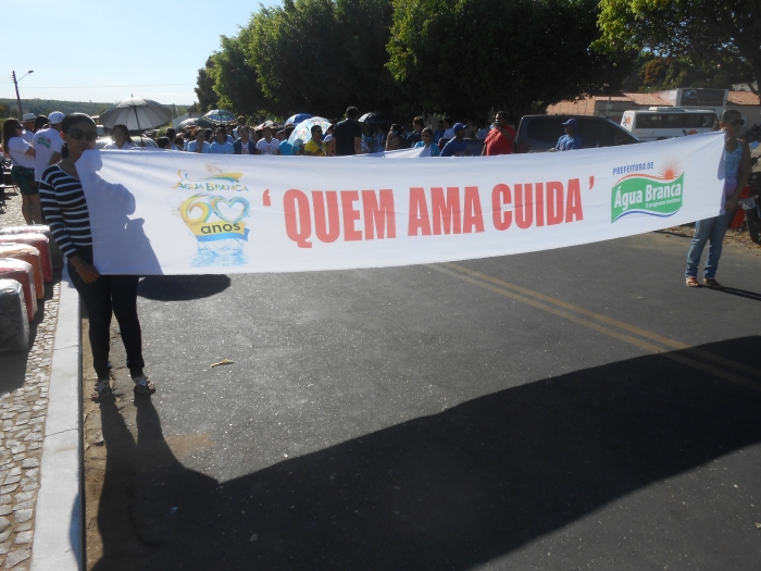 Prefeitura realiza mutirão de limpeza e instala lixeiras e bicicletários - Imagem 25