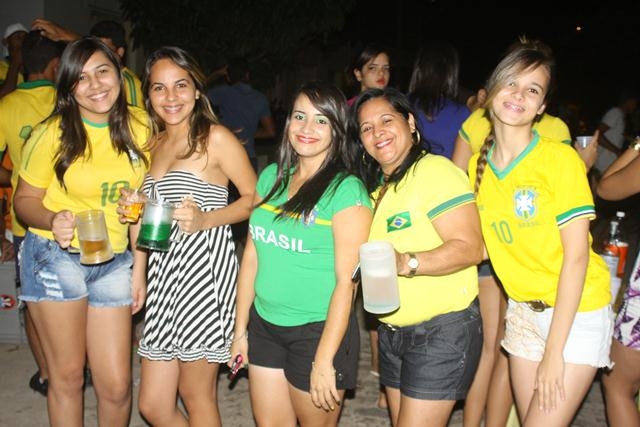 Ipiranguenses vão as ruas comemorar mais uma vitória de nossa Seleção - Imagem 5