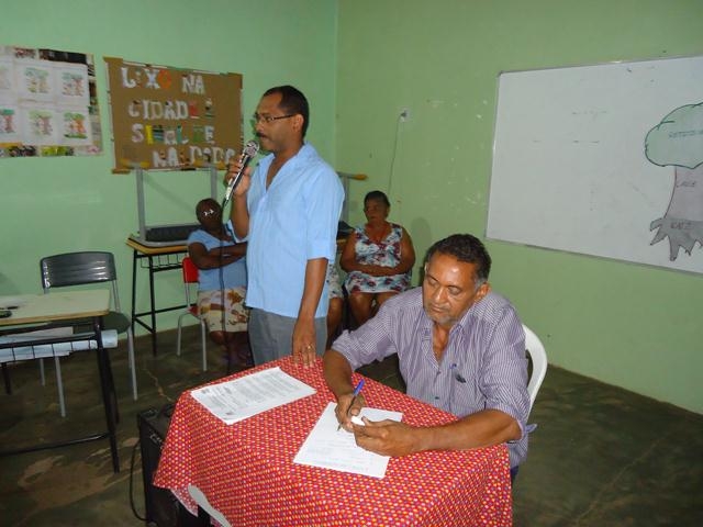 Vereadores Reuniram-se com a Com Moradores da Localidade Brejo da Fortaleza - Imagem 6