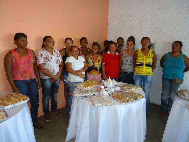 Encerramento da I Oficina de Bolos Típicos na Sede do CRAS