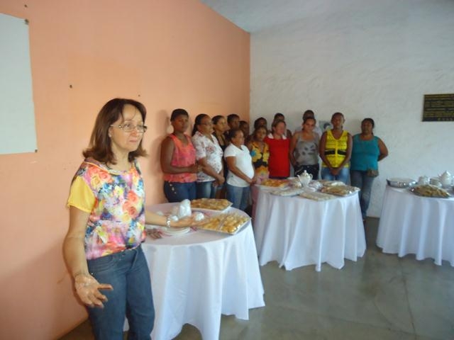 Encerramento da I Oficina de Bolos Típicos na Sede do CRAS - Imagem 15