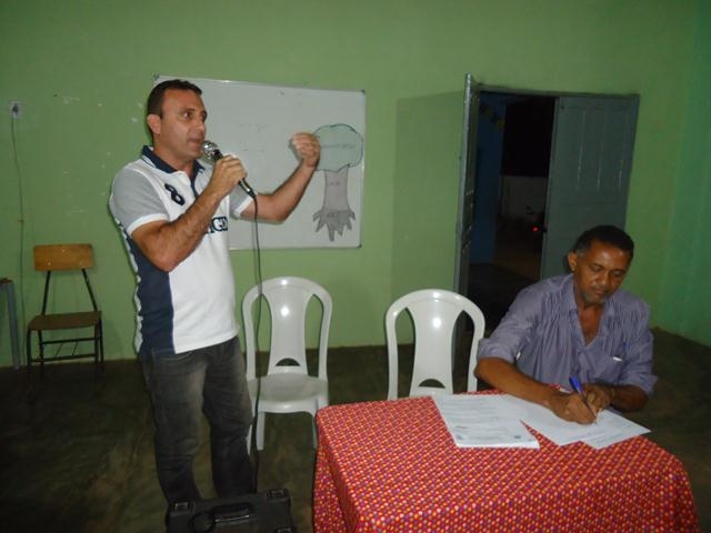 Vereadores Reuniram-se com a Com Moradores da Localidade Brejo da Fortaleza - Imagem 13