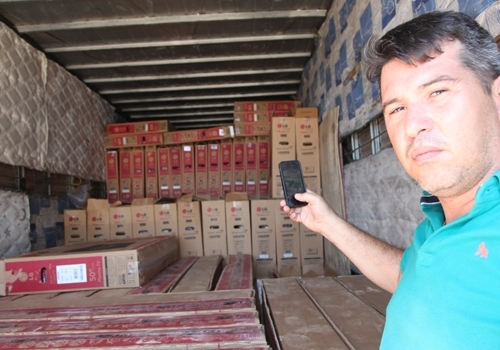 Carga de TVs LCD de R$ 8 milhões é apreendida em Elesbão Veloso  - Imagem 1