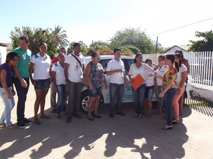 Atenção básica de Saúde de Francisco Ayres recebe veículos da Secretaria Municipal de Saúde  - Imagem 7