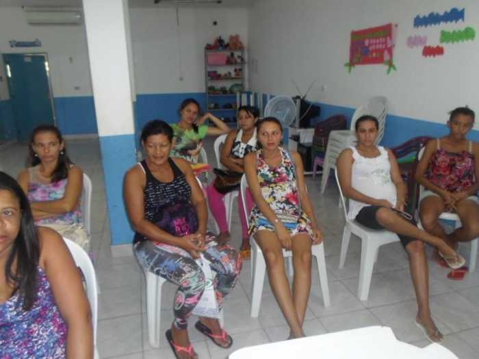Cidadania e proteção social - CRAS realiza encontro com o Grupo de Mães gestantes e entrega kits bebê. - Imagem 1