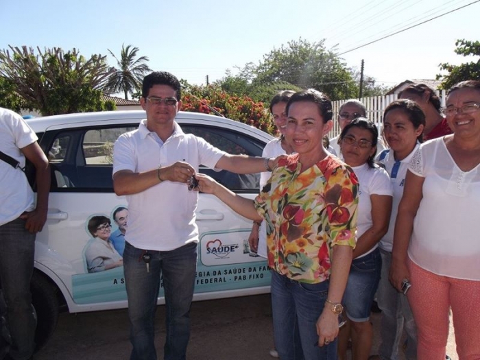 Atenção básica de Saúde de Francisco Ayres recebe veículos da Secretaria Municipal de Saúde  - Imagem 15