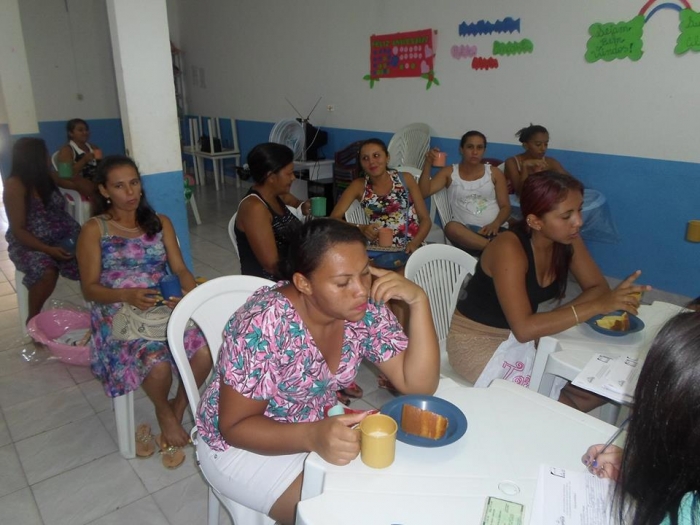 Cidadania e proteção social - CRAS realiza encontro com o Grupo de Mães gestantes e entrega kits bebê. - Imagem 4